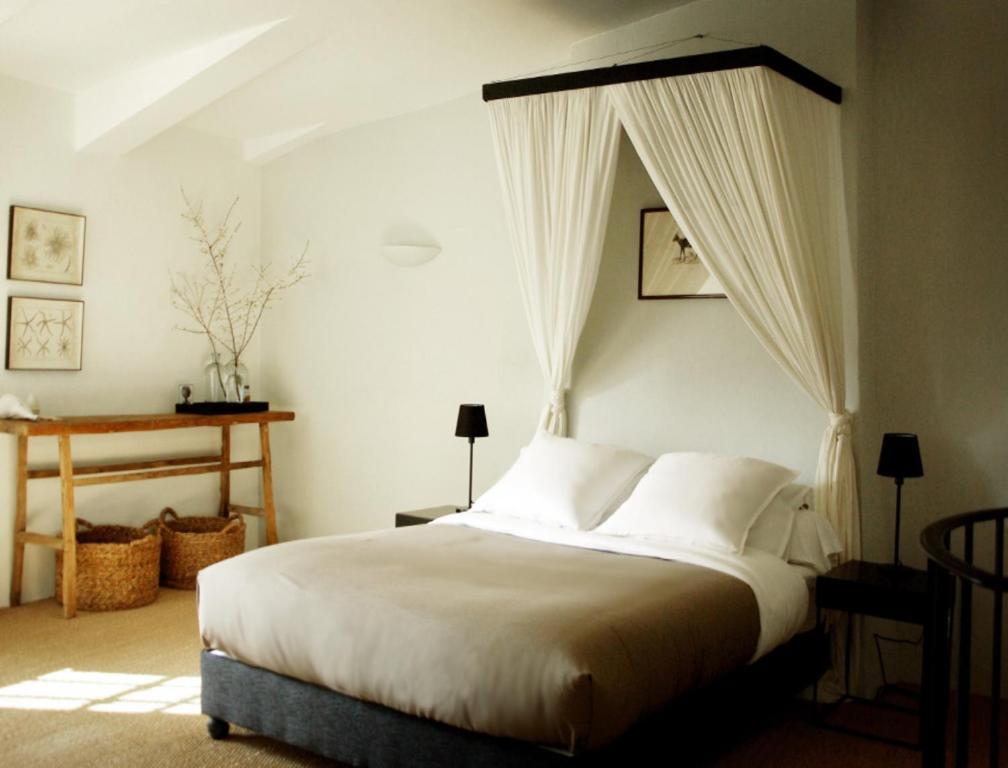 Bed and Breakfast Monte Arena Montaren-et-Saint-Médiers Exteriér fotografie